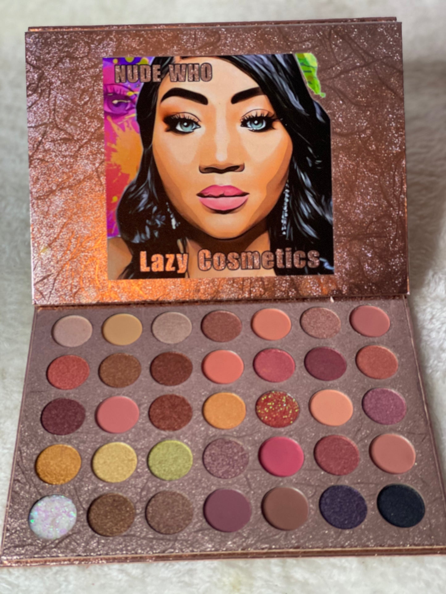Nude Who pallet